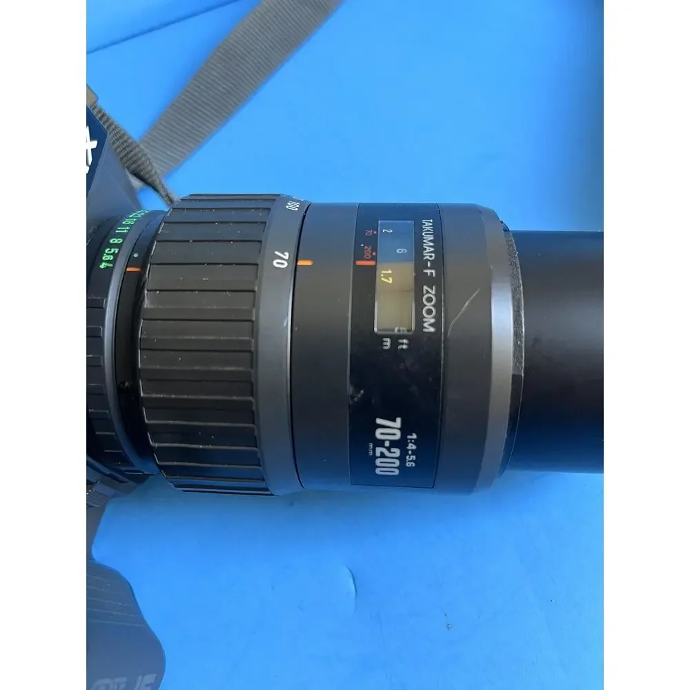 Pentax SF10 35mm SLR Film Camera with Takumar-F Zoom 1:4-5.6 70-200mm Untested